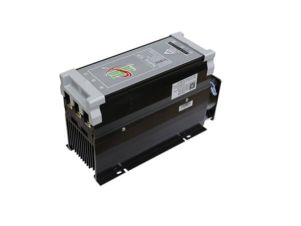 HSCR模擬式三相電力調(diào)整器150-200A