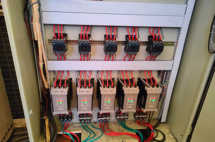 涂布機(jī)電力調(diào)整器項(xiàng)目